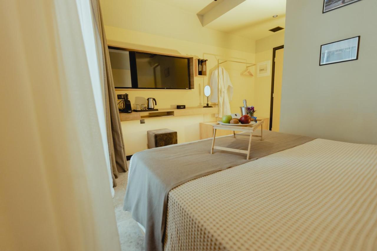 เมทิส อุลส์ Aparthotel เอเธนส์ ภายนอก รูปภาพ
